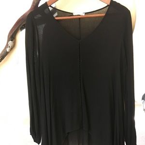 Soprano black top, w/ cutie mesh line down center